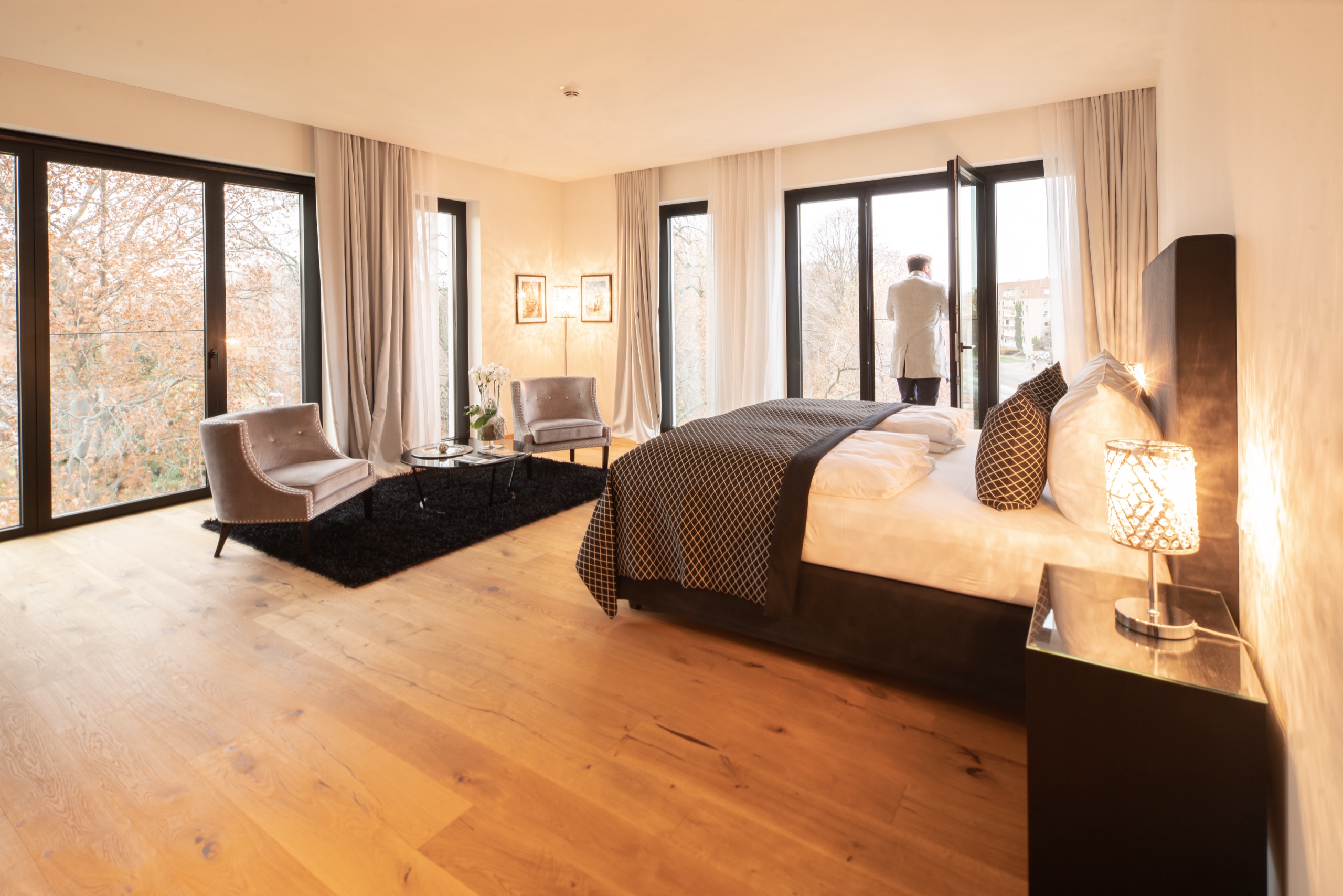 Deluxe Suite